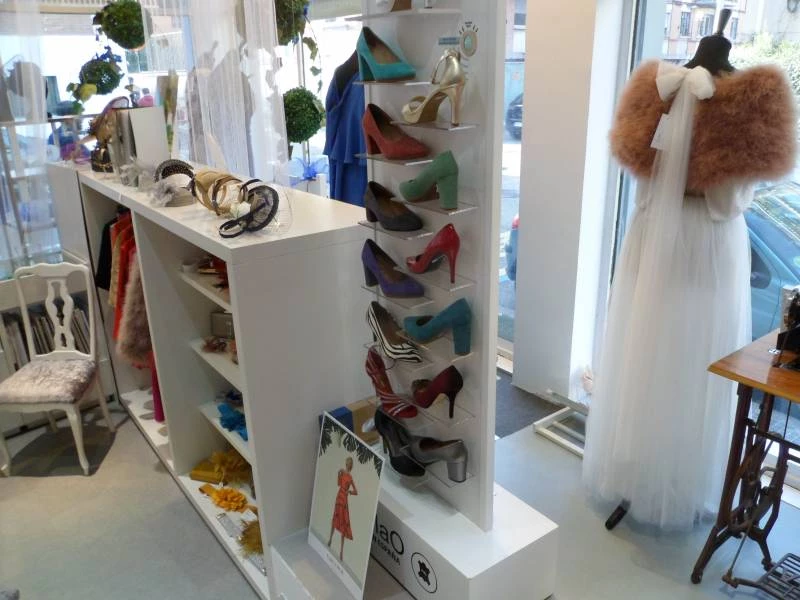 PALOMA RUEDA - Outlet en Las Rozas - Tiendas - Venta y alquiler de vestidos  de Fiesta. Novias. Vestidos en tallas grandes. Tocados y complementos en  Majadahonda