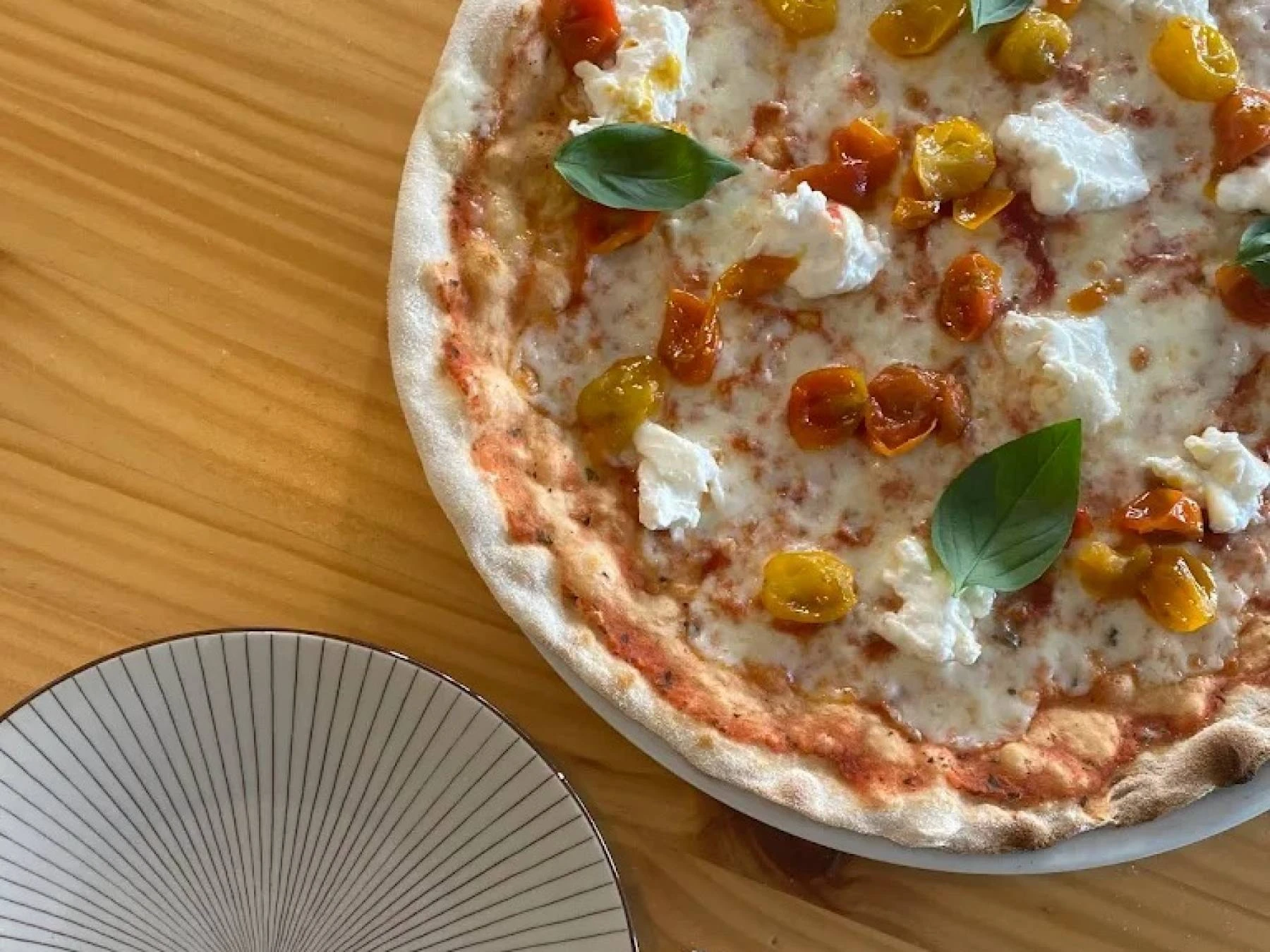 10 / 18 PIZZA - Foto 3