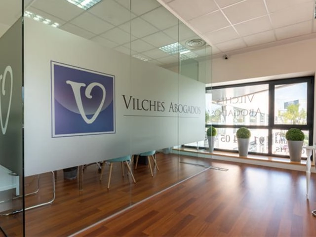 VILCHES ABOGADOS LAS ROZAS - Abogados en Las Rozas - Servicios - Despacho  de abogados en Las Rozas de Madrid especialistas en derecho de familia,  civil, penal y herencias. Más de 18 años de experiencia.