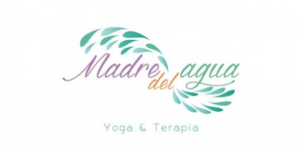logo MADREDELAGUA YOGA & TERAPIAS