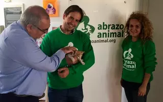UPYD Las Rozas conoce de primera mano la gestión del Centro de Atención Animal