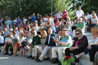 Las Rozas pone fin a su Semana del Mayor con una gran verbena popular