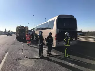 Un autobús escolar se incendia en Las Rozas con 46 niños a bordo
