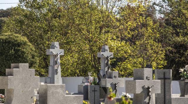 El Ayuntamiento amplía los horarios de los cementerios con motivo de la festividad de Todos los Santos