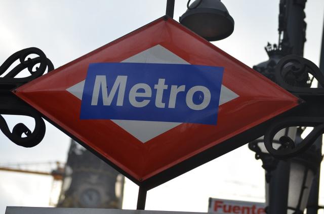 
                                                    Metro de Madrid modifica los horarios durante los días festivos de Navidad