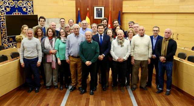 Acto de reconocimiento a los empleados públicos de Las Rozas jubilados en 2018