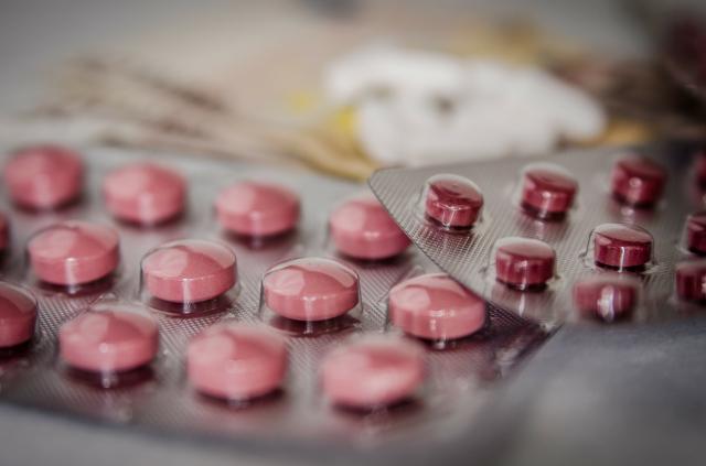 
                                                    Una aplicación informática permite ahorrar 400.000 euros en Sanidad mediante el intercambio de medicamentos entre hospitales