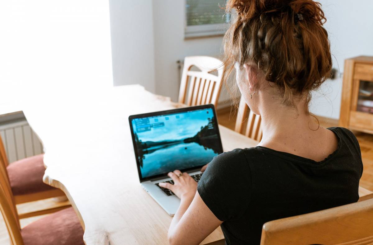 
                                                    ¿Quién debe asumir los gastos derivados del teletrabajo?