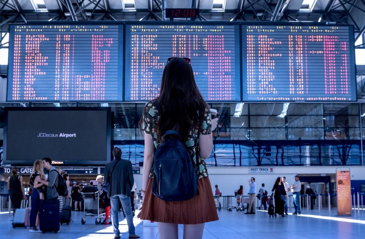 Cómo actuar ante la cancelación de viajes por el COVID-19