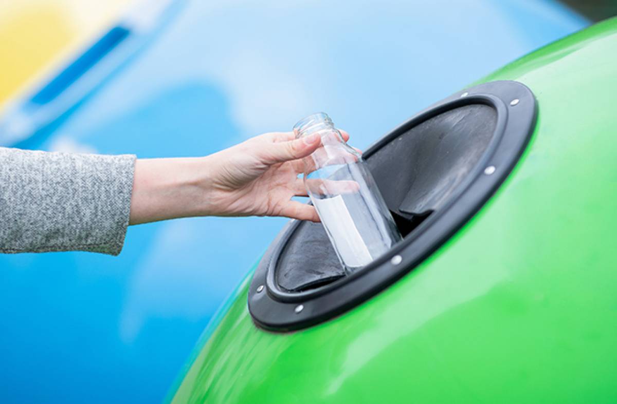 Las Rozas estrena un servicio de recogida de vidrio ‘inteligente’ 