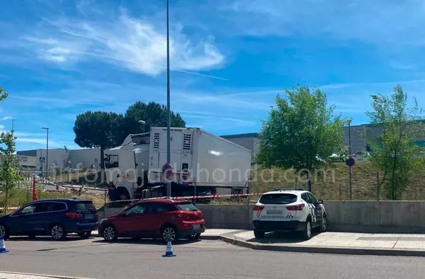 Un accidente en el Hospital Puerta de Hierro de Majadahonda colapsa el acceso al servicio de Urgencias