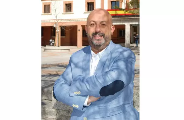 Carlos Arnal, candidato de Más Madrid a la alcaldía de Las Rozas en las elecciones municipales 2023