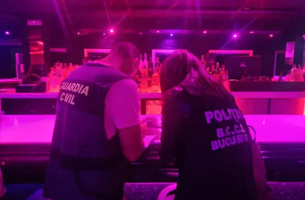 La Guardia Civil localiza 30 víctimas de trata sexual en clubs de alterne de Las Rozas, una de ellas menor de edad
