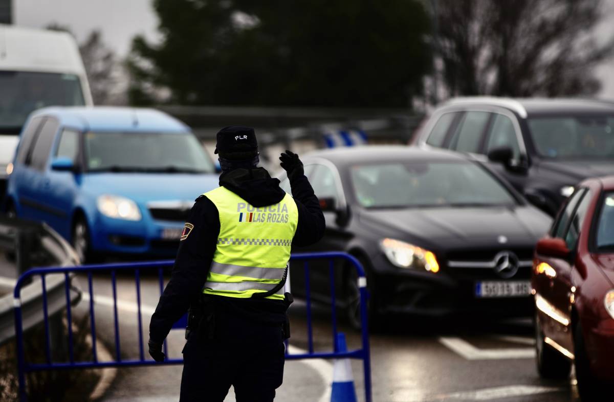 Navidad segura y tranquila en Las Rozas: la Policía Local despliega un plan especial para proteger la ciudadanía 