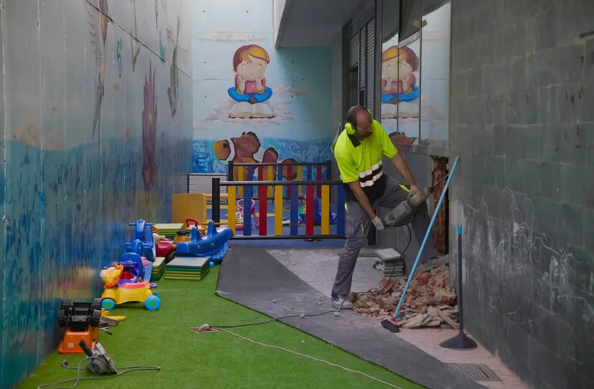 El Ayuntamiento de Las Rozas estará realizando obras de mejora en 13 centros educativos públicos durante el verano 