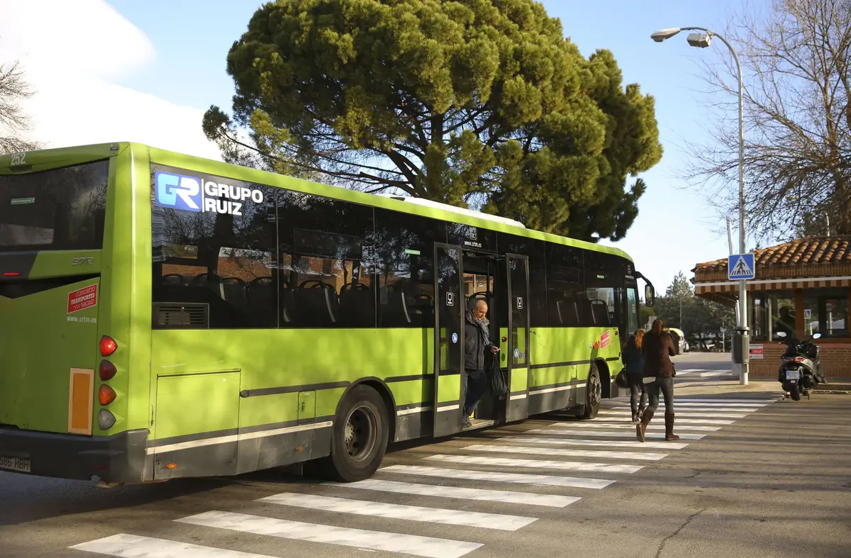 El Consorcio de Transportes descarta la petición de reforzar la línea 620 entre Las Matas y el Hospital Puerta de Hierro 