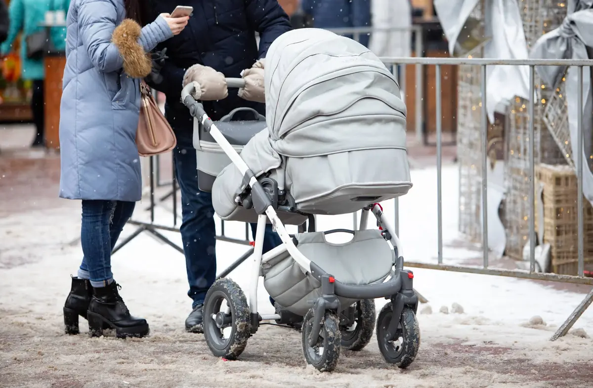 PSOE Las Rozas propone que las ayudas por nacimiento o adopción se utilicen en comercios del municipio