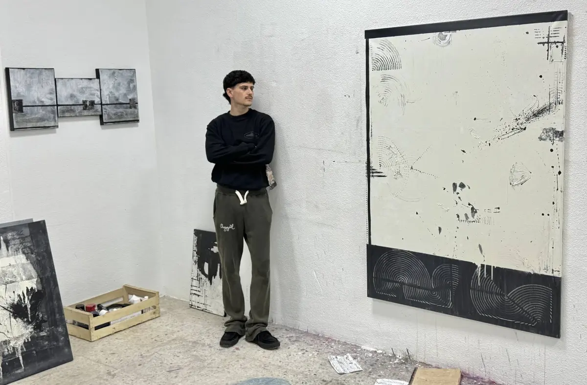 
                                        Las Rozas inaugura la exposición 'Las formas del hábito', una invitación a la contemplación de lo cotidiano
