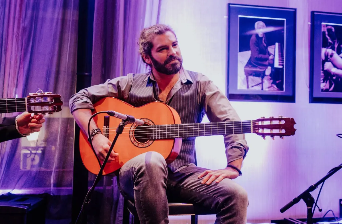 Luis Gallo, guitarrista y vecino de Las Rozas, nominado a los Premios Paco de Lucía de la SGAE