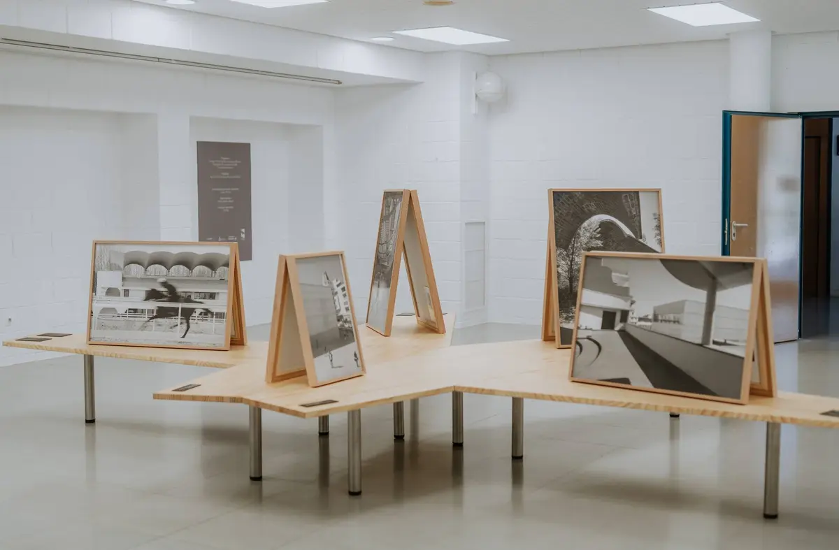 Las Rozas acoge dos nuevas exposiciones que reflexionan sobre el territorio, la naturaleza y la modernidad