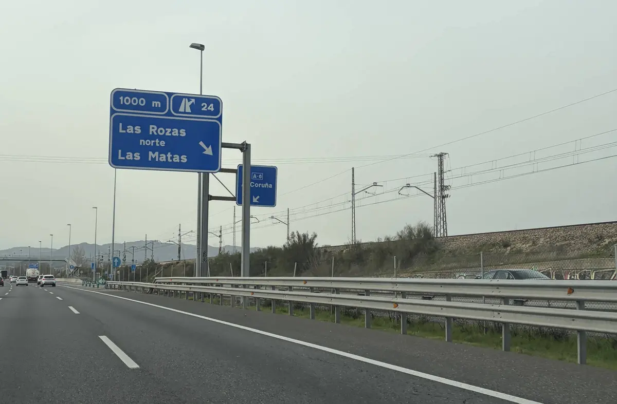 Las Rozas pide a Transportes que el plan de mejora de vías de servicio de la A6 no cierre la salida 24 de Las Matas