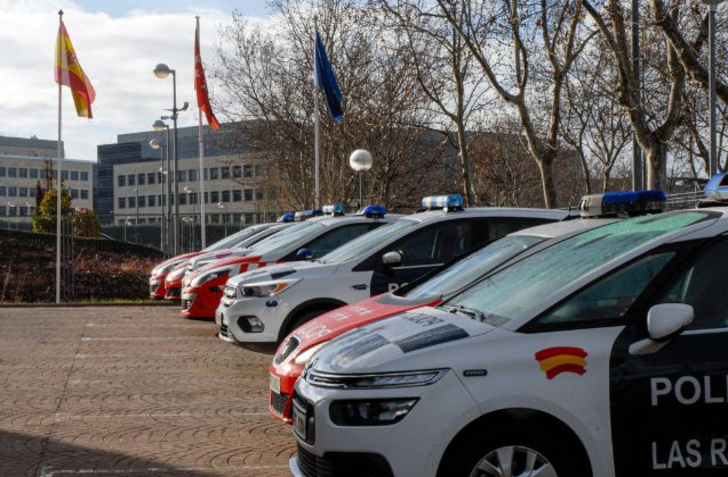 
                                                    La Policía Local de Las Rozas activa el dispositivo especial de seguridad para Semana Santa