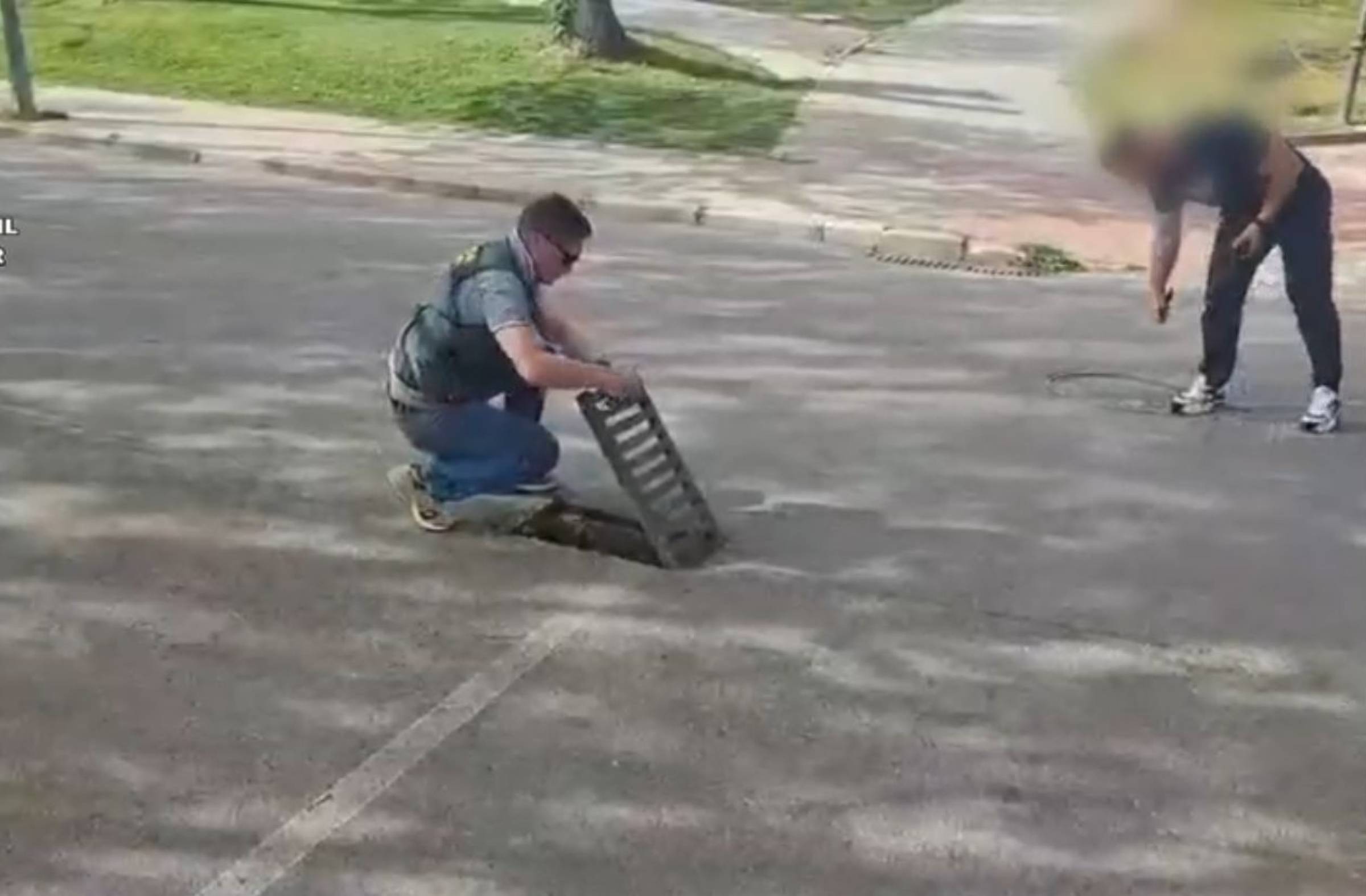 La Guardia Civil analiza dos armas blancas halladas en Villanueva de la Cañada gracias a la colaboración ciudadana