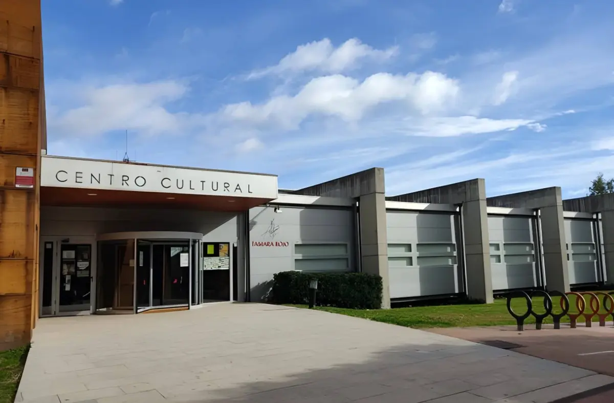 ACTIVIDADES. Semana de la Poesía. Del 17 al 25 de Abril en Villanueva del Pardillo