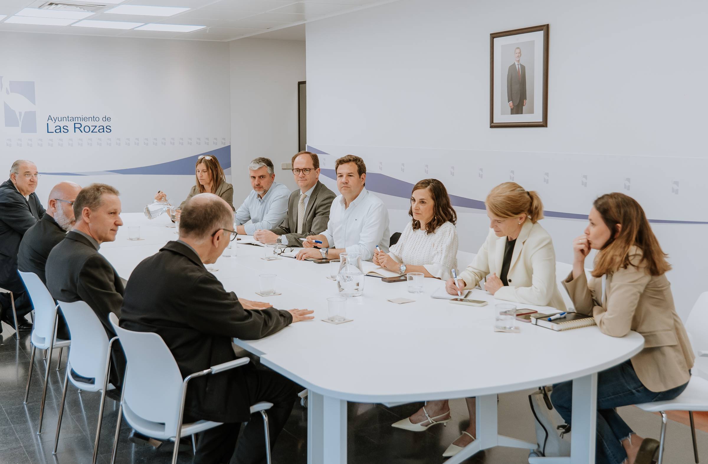 Pantallas gigantes y pabellones abiertos a peregrinos: Las Rozas se prepara para la visita del Papa León XIV