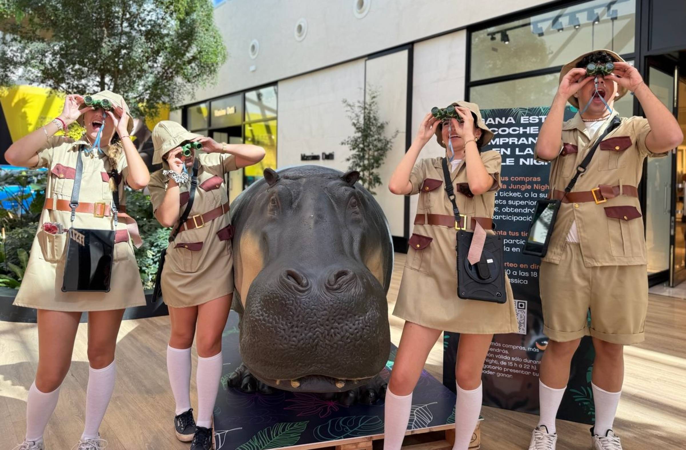
                                                    Alerta Chollo: Vuelve la 'Jungle Night' a Las Rozas The Style Outlets con descuentos del 50% sobre los precios de outlet