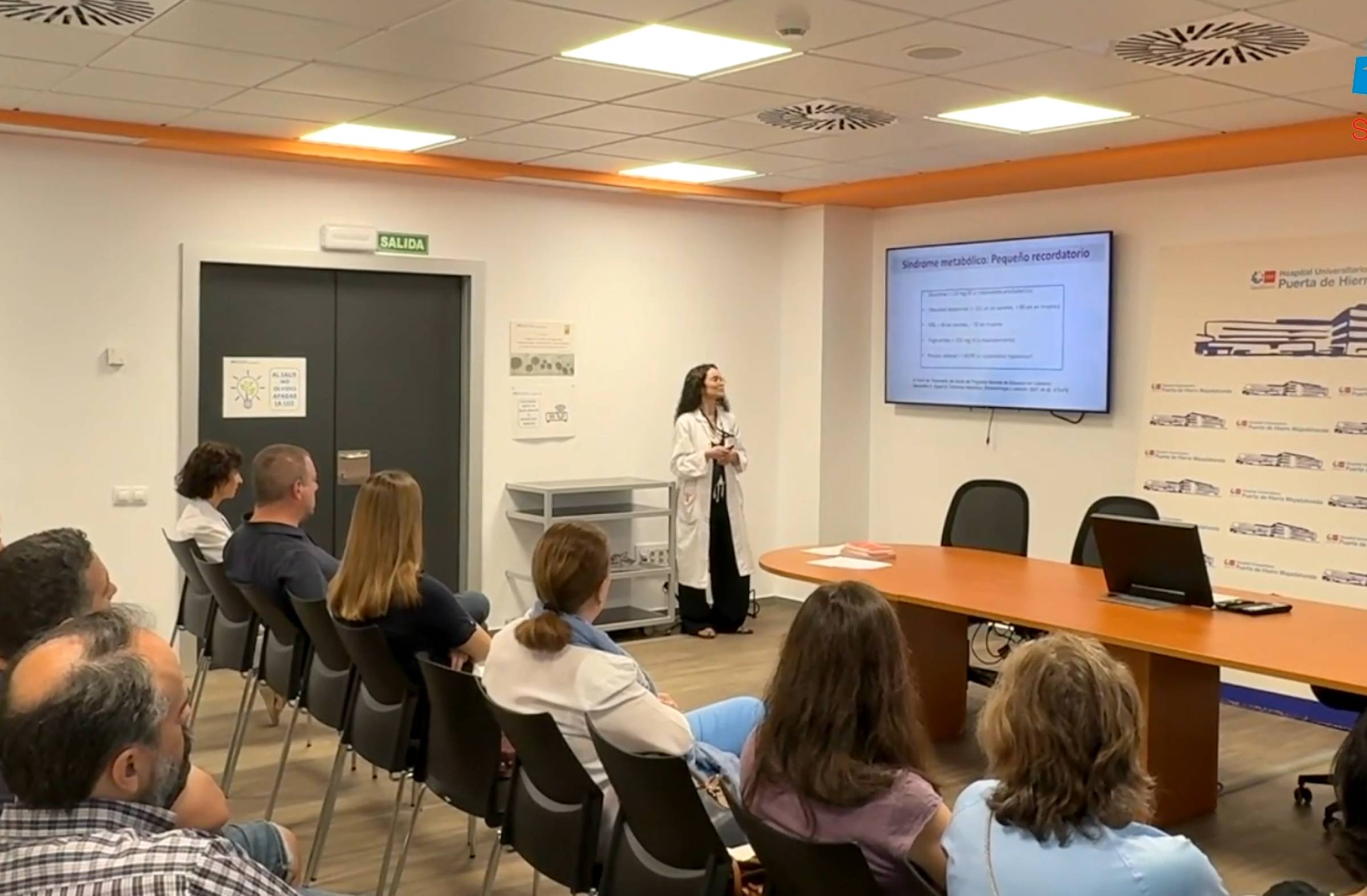 
                                                    El Hospital Puerta de Hierro crea una 'Escuela de Pacientes' para personas con enfermedades crónicas de la piel
