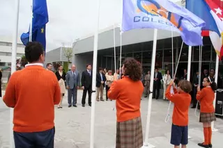 La Consejera y el Alcalde inauguran el Colegio Gredos San Diego de Las Rozas