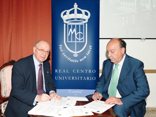 Las Rozas firma un convenio con el Real Centro universitario Escorial-María Cristina