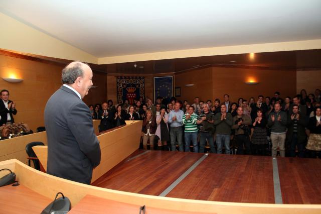 53 empleados municipales reciben un homenaje por sus 20 años de servicio