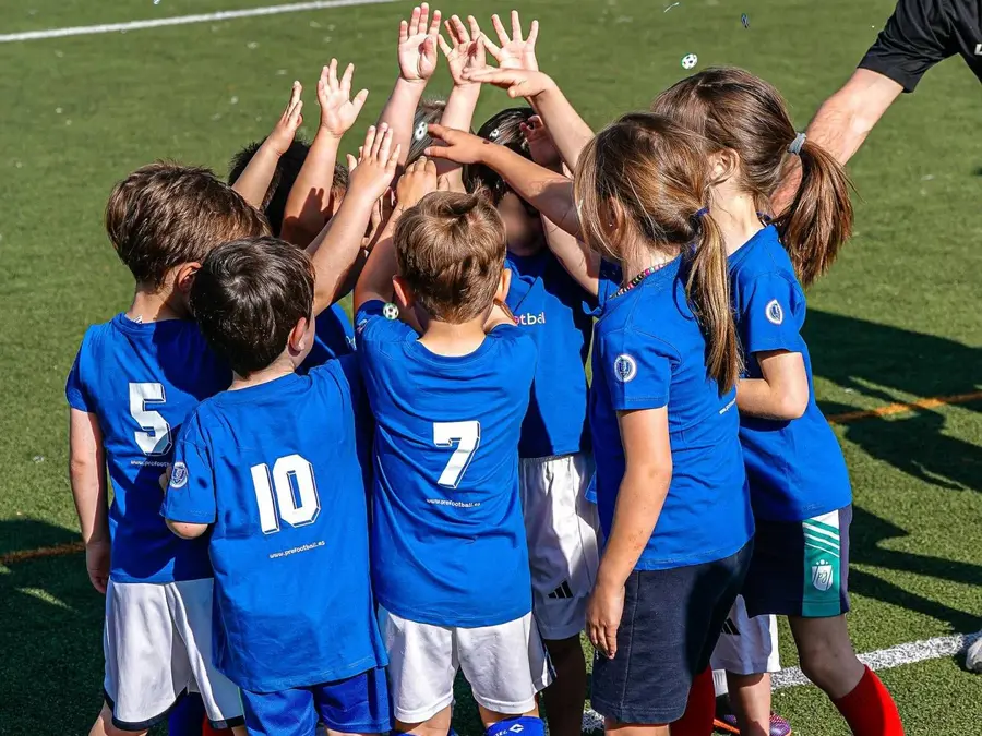 Puertas abiertas fútbol: nacidos 2020, 2021, 2022, 2023