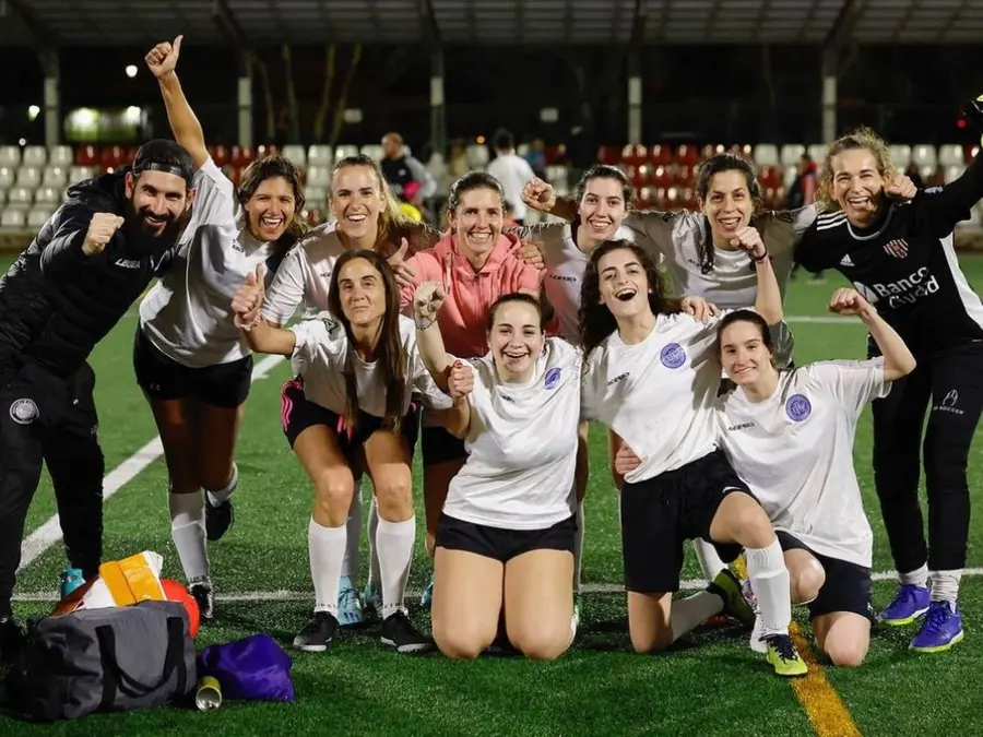 Jugadoras senior para equipo femenino de boadilla