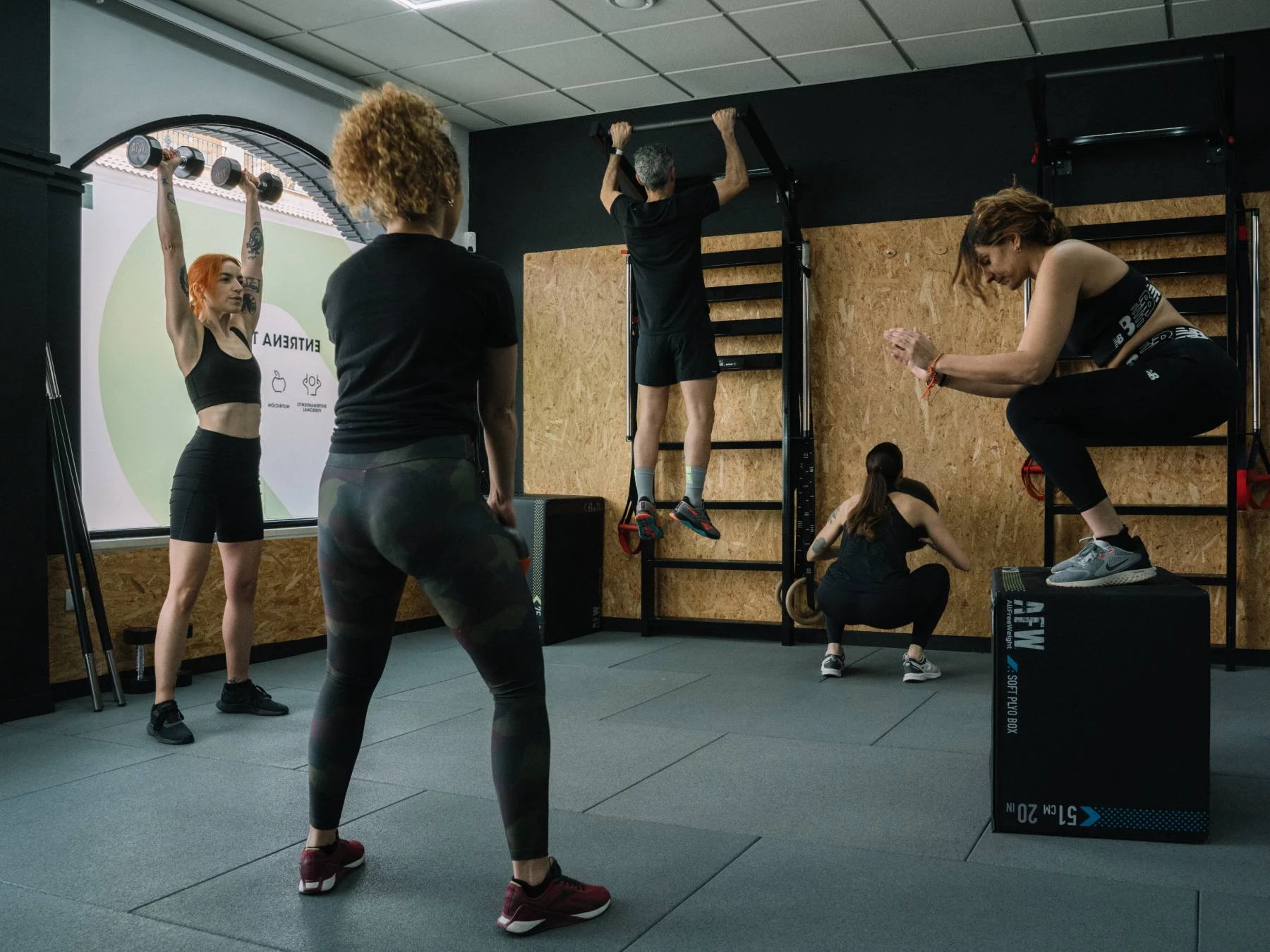 Sesión gratuita de entrenamiento de fuerza + Picoteo 💪